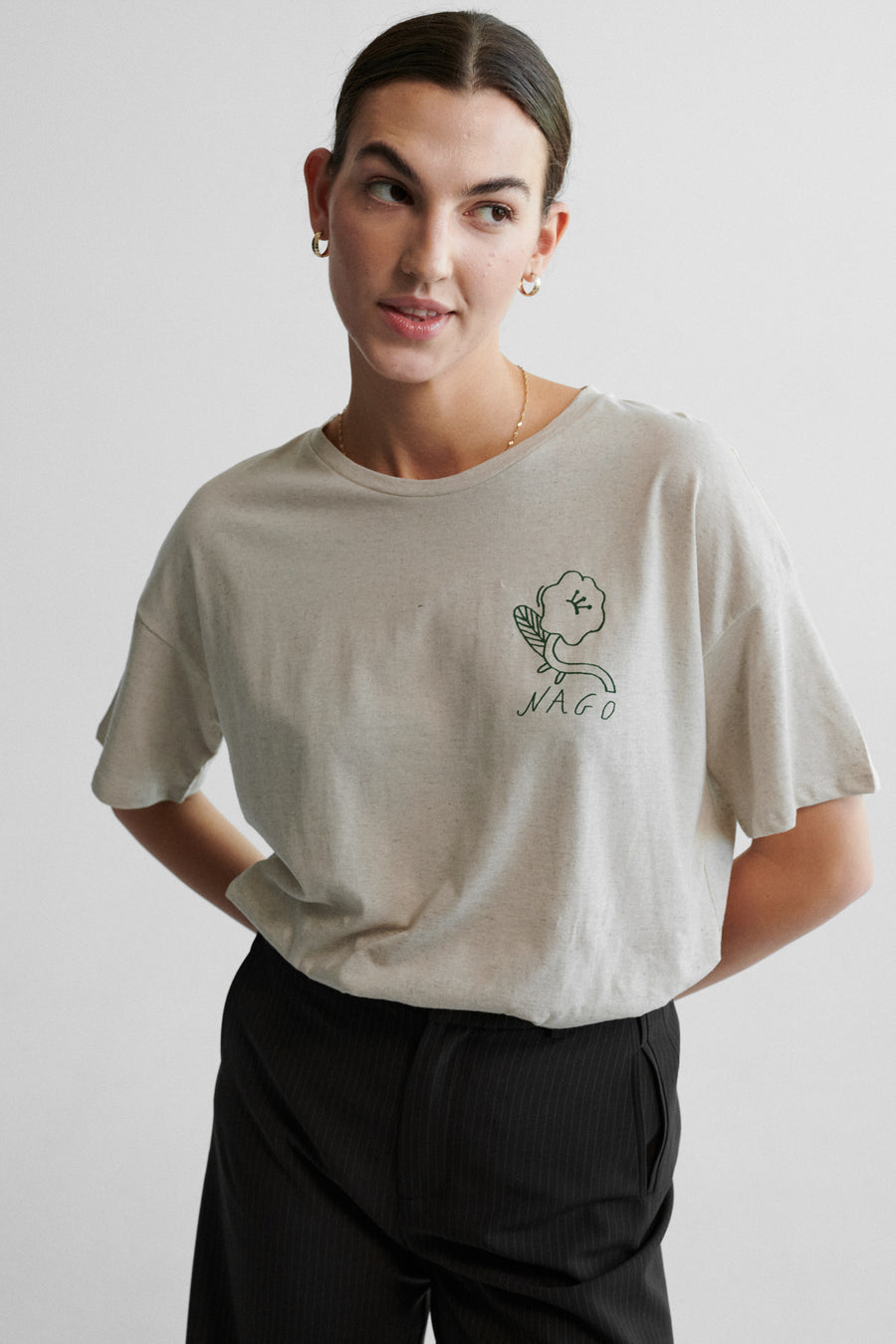 T-shirt z bawełny organicznej z lnem / 13 / 02 / small print