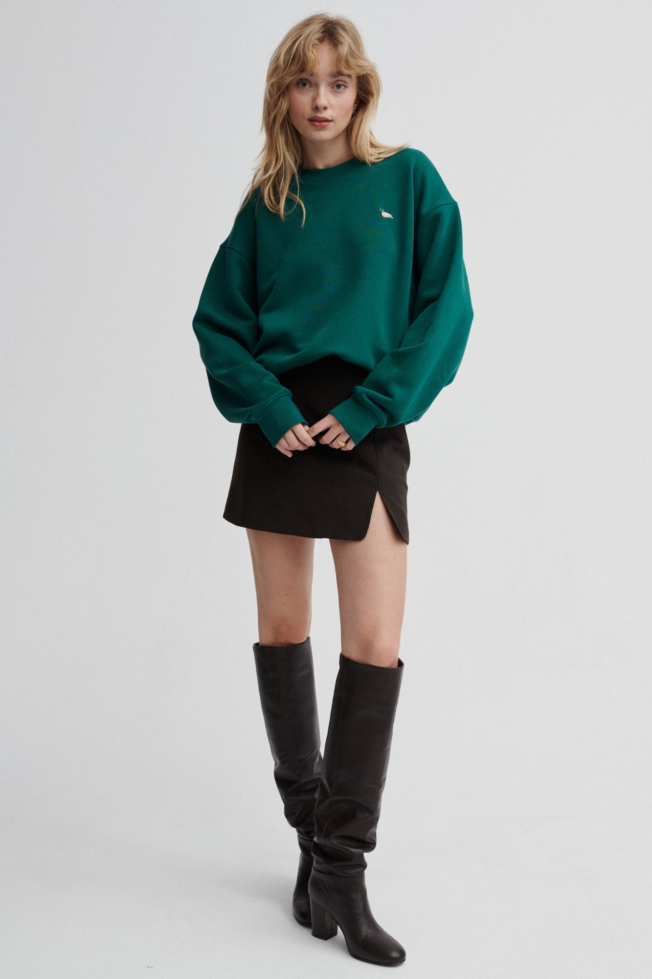 Bluza z bawełny organicznej / 17 / 16 / vintage green / duck PRE-ORDER *spodnica-z-welny-dziewiczej-07-02-calm-brown* ?Modelka ma 179 cm wzrostu i ma na sobie rozmiar XS/S?