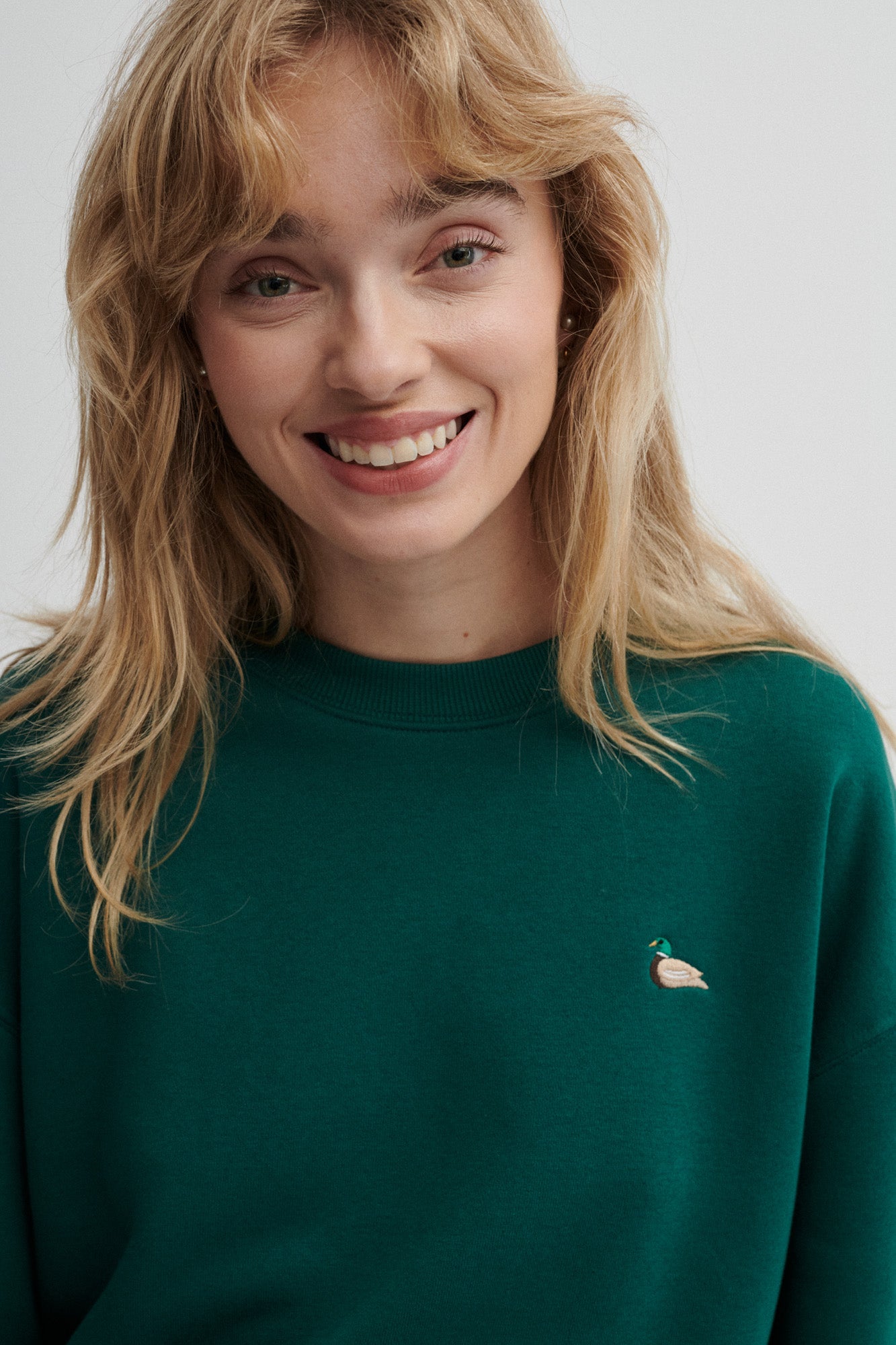 Bluza z bawełny organicznej / 17 / 16 / vintage green / duck PRE-ORDER  ?Modelka ma 179 cm wzrostu i ma na sobie rozmiar XS/S?