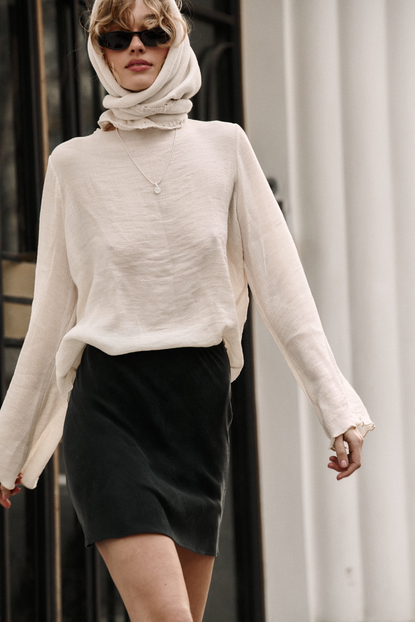 Bluzka z fakturowanej wiskozy / 12 / 21 / cream white