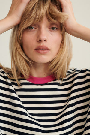 Cienka bluza z bawełny / 17 / 22 / breton stripes / fuchsia ?Modelka ma 179cm i prezentuje rozmiar M/L?