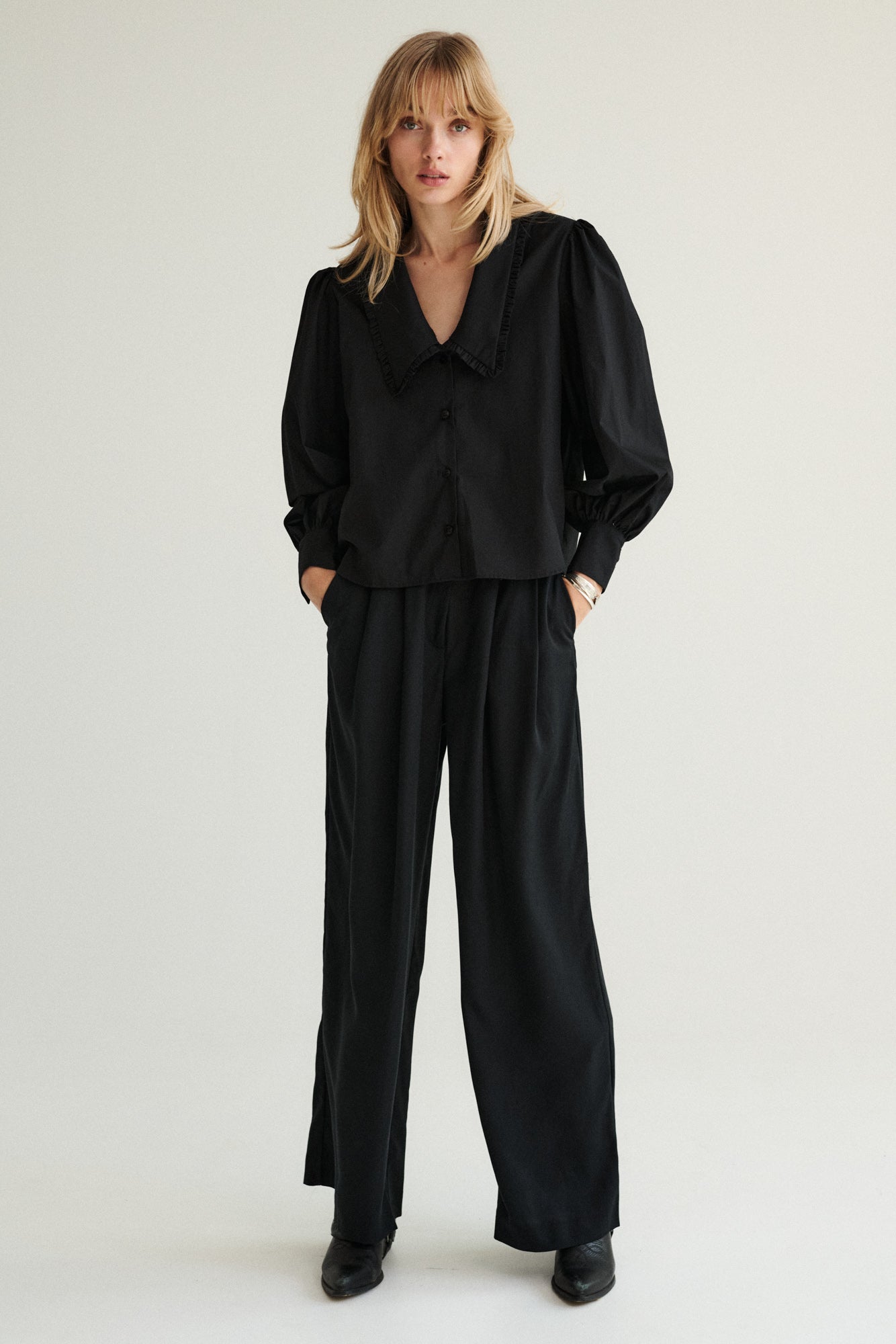 Spodnie z Tencelu™ / 05 / 02 / onyx black