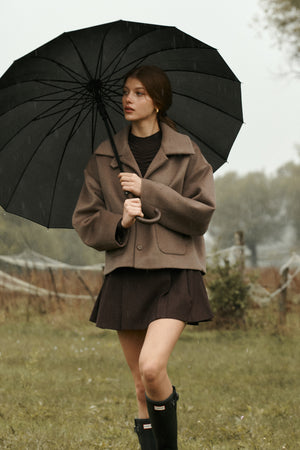 Spódnica z wełną / 07 / 21 / deep brown  *kurtka-z-welna-18-12-mocha-coffee* ?Modelka ma 178 cm wzrostu i prezentuje rozmiar S?