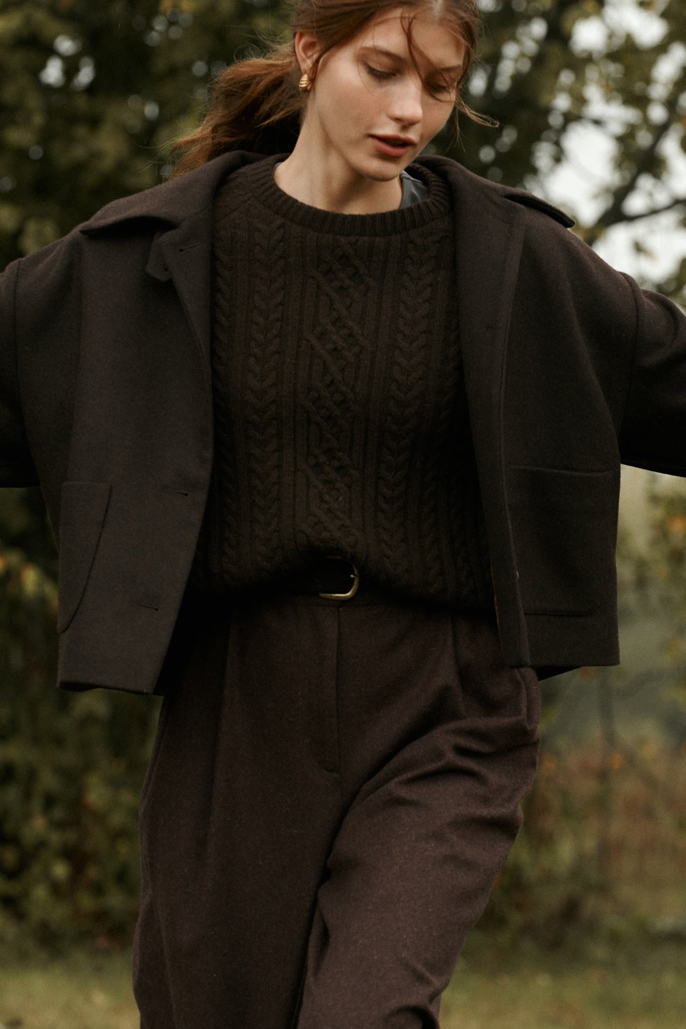 Kurtka z wełną / 18 / 12 / ebony wood  ?Modelka ma 178 cm wzrostu i prezentuje rozmiar M/L?   