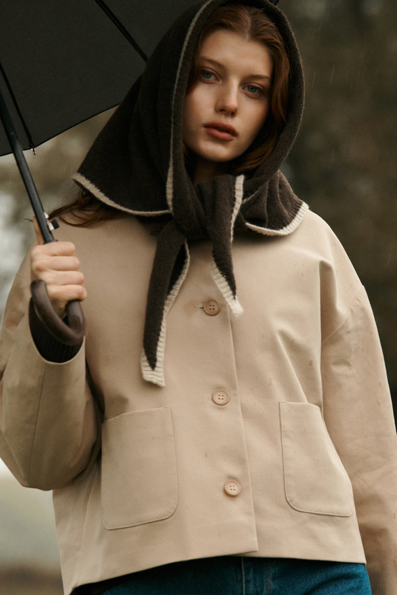 Kurtka z bawełny / 18 / 14 / sandstone *chusta-z-welny-21-24-brown-beige*?Modelka ma 178 cm wzrostu i prezentuje rozmiar M/L?  