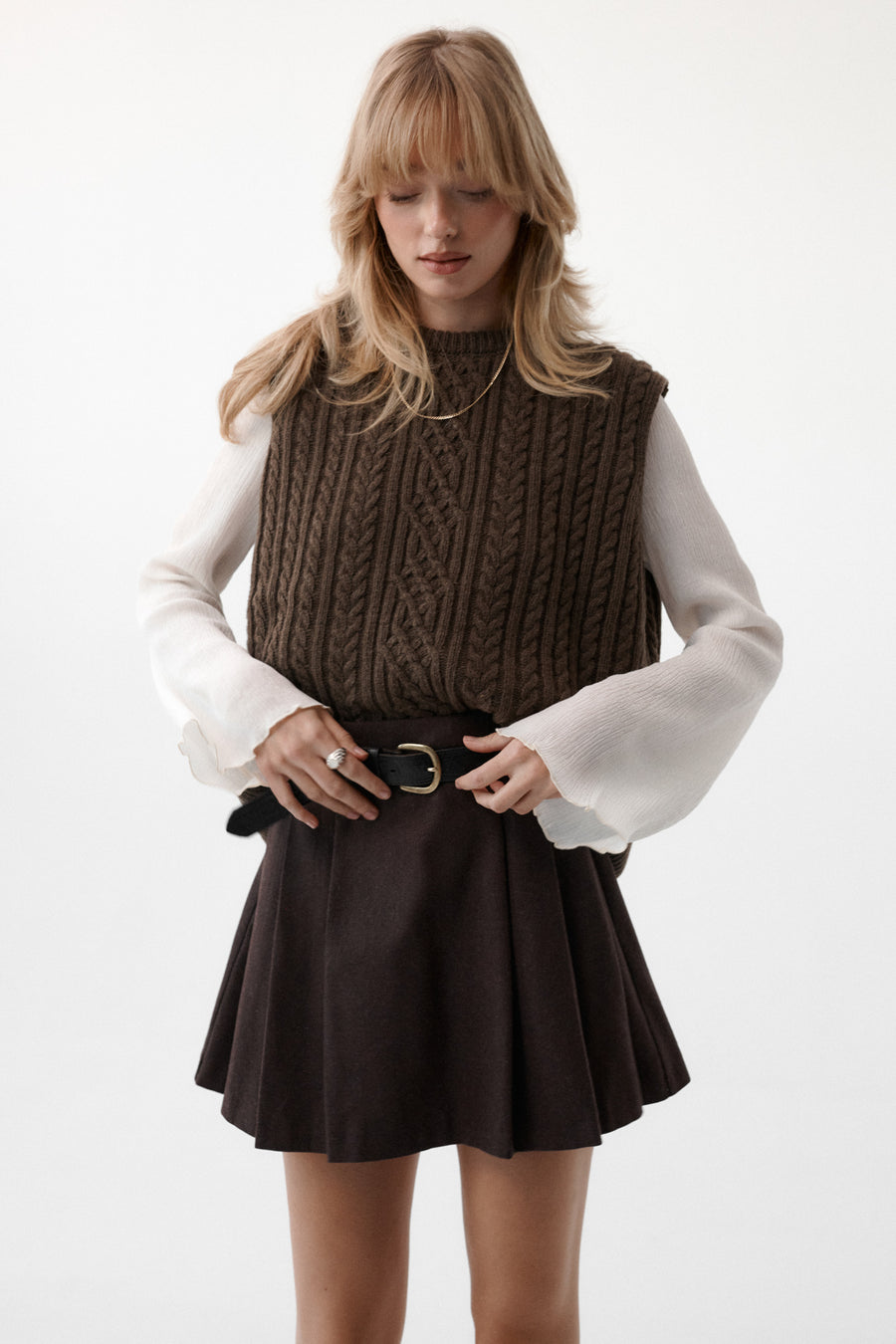 Kamizelka z wełny / 22 / 03 / calm brown