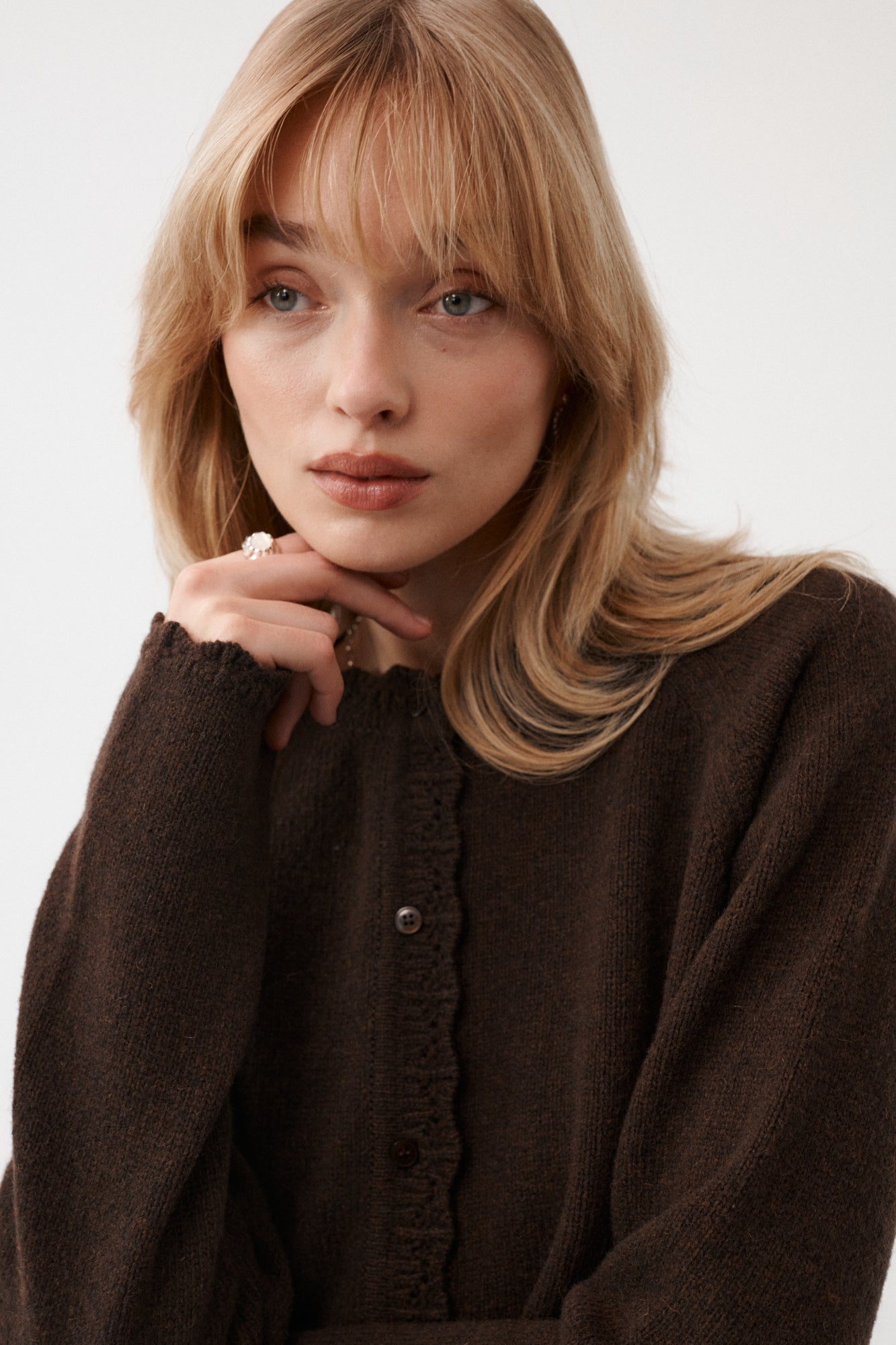 Kardigan z wełny / 16 / 15 / dark brown