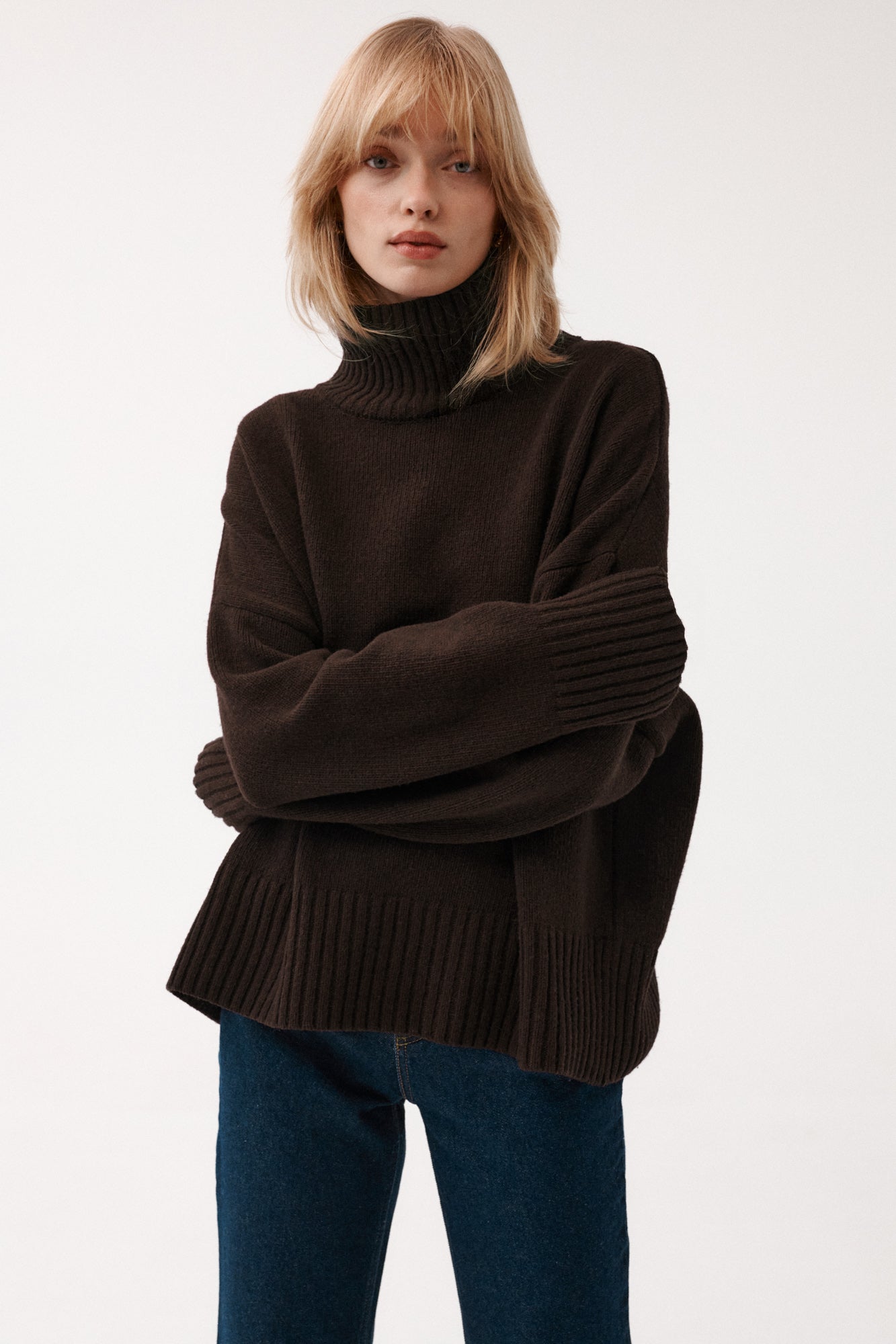 Golf z wełny / 16 / 16 / dark wood