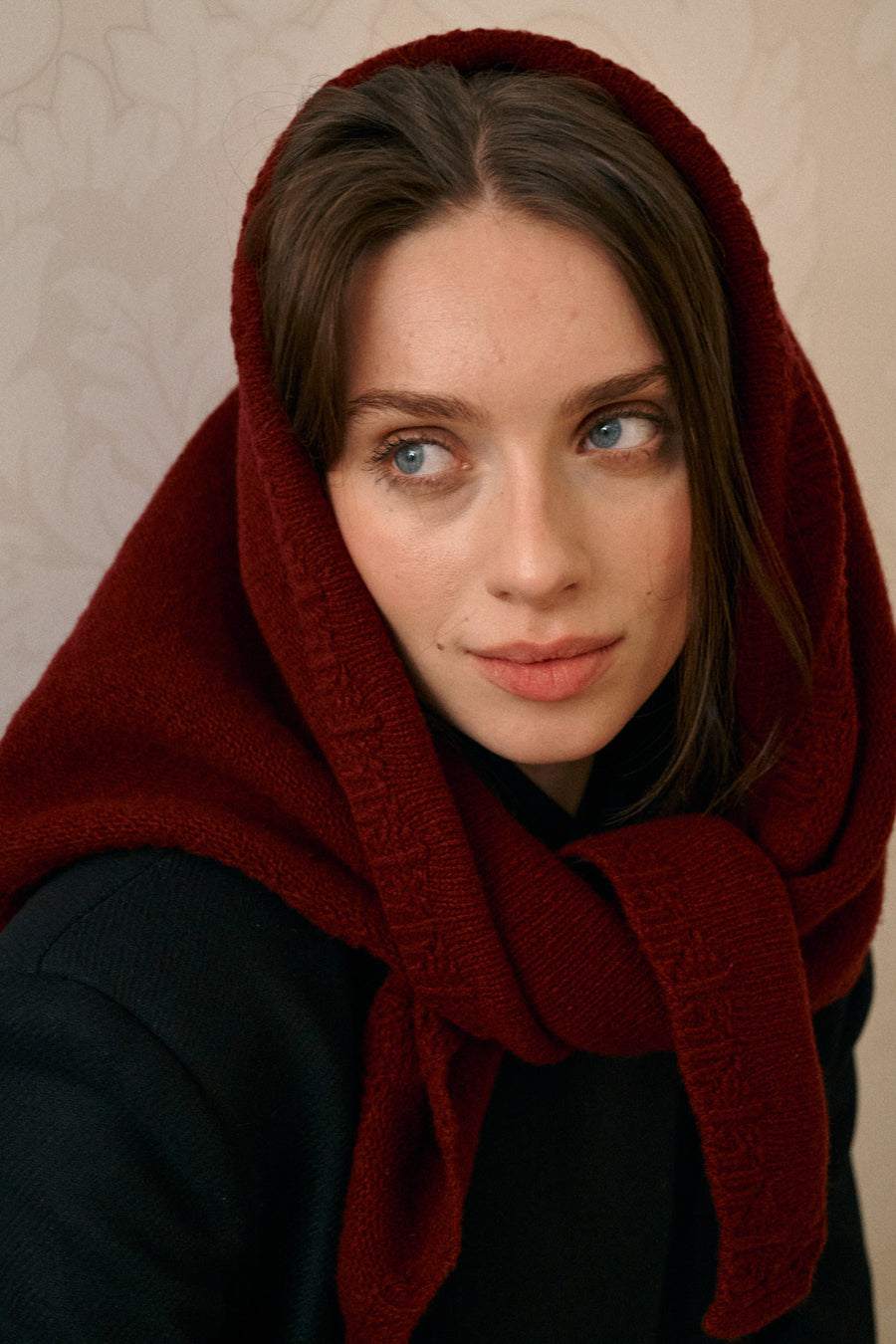 Chusta z wełny / 21 / 27 / merlot red