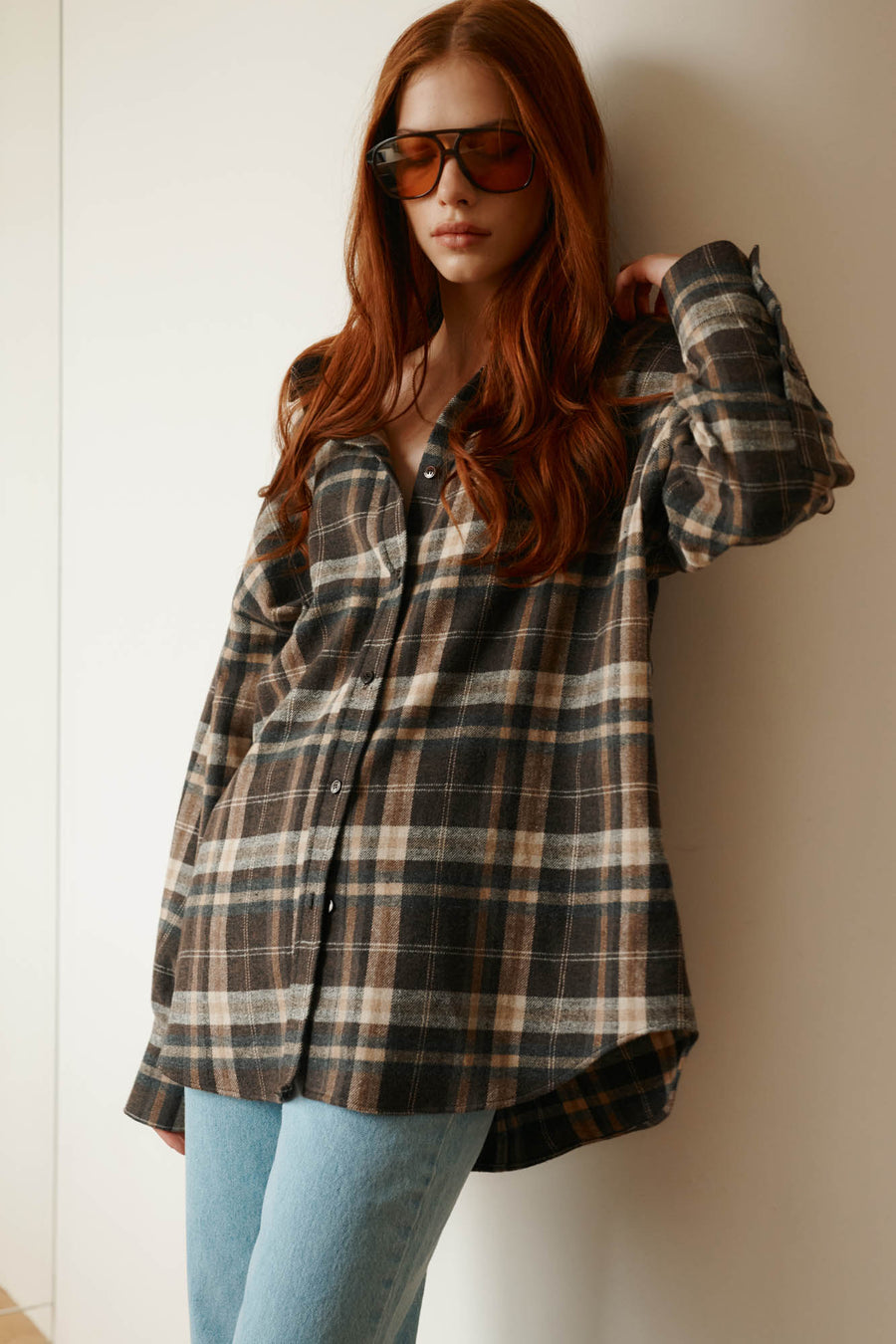 Koszula z bawełny / 12 / 16 / rustic plaid *spodnie-jeansowe-z-bawelny-z-recyklingu-05-18-light-indigo* ?Modelka ma 175 cm wzrostu i prezentuje rozmiar M/L?