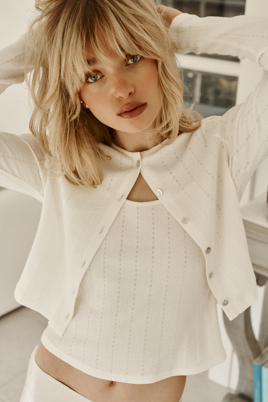 Longsleeve z bawełny pointelle / 14 / 27 / cream white