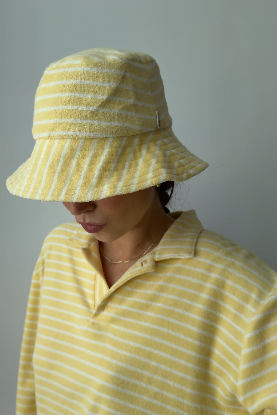 Bucket z bawełny frotte / 21 / 09 / lemon stripes *longsleeve-polo-z-bawelny-14-26-lemon-stripes*