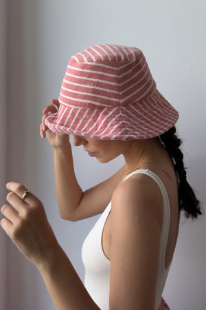 Bucket z bawełny frotte / 21 / 09 / coral stripes *body-z-bawelny-01-10-vanilla-cream*