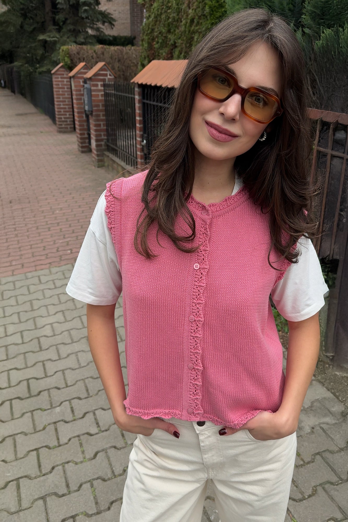 Kamizelka z bawełny organicznej / 22 / 01 / raspberry pink