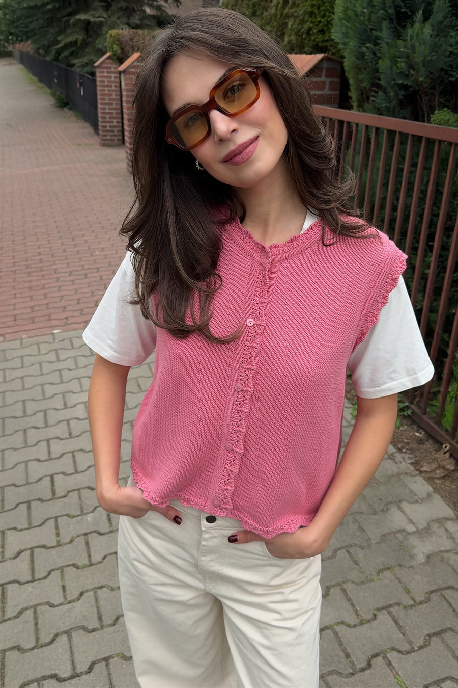 Kamizelka z bawełny organicznej / 22 / 01 / raspberry pink