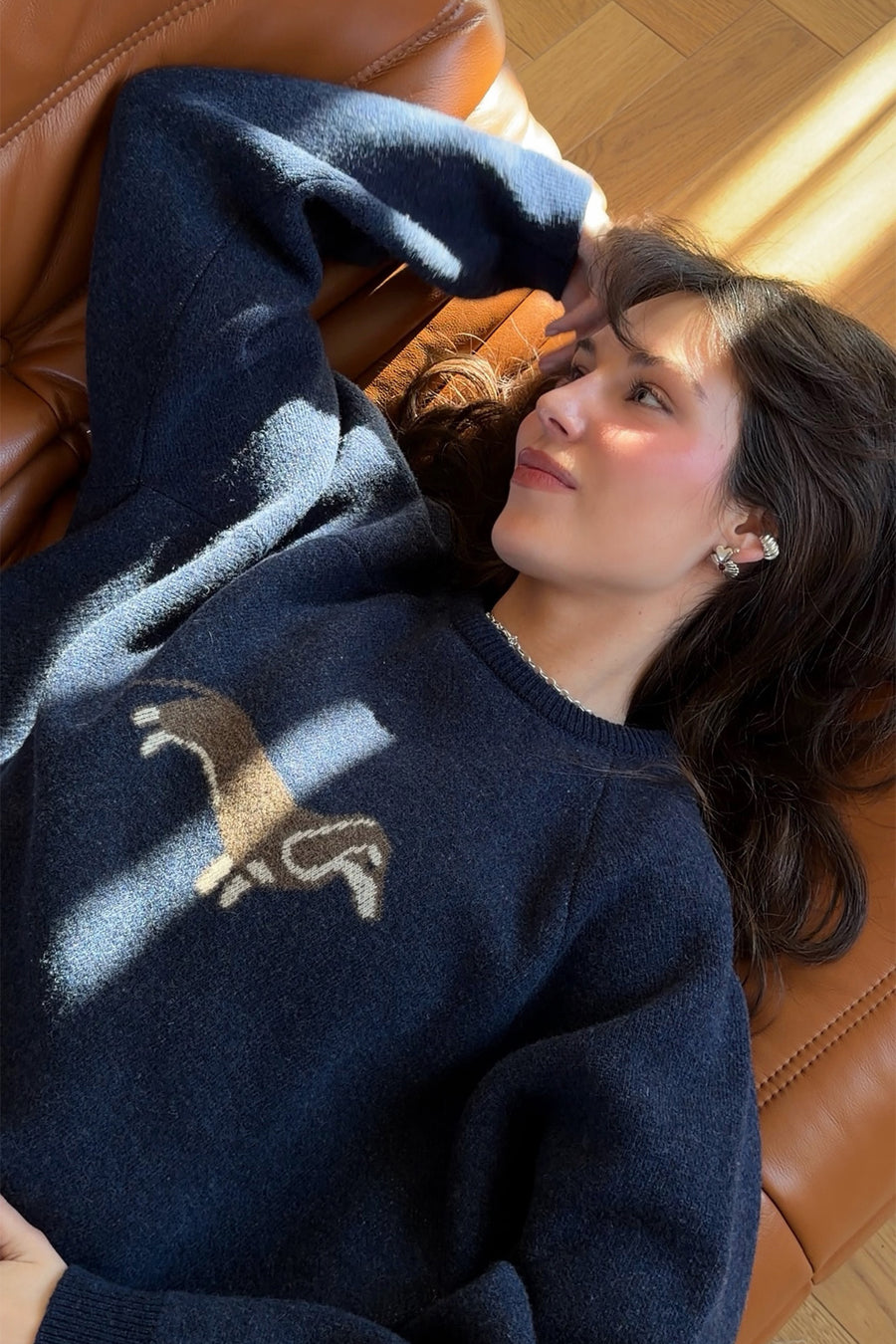 ?Modelka ma 178cm wzrostu i prezentuje rozmiar M/L?